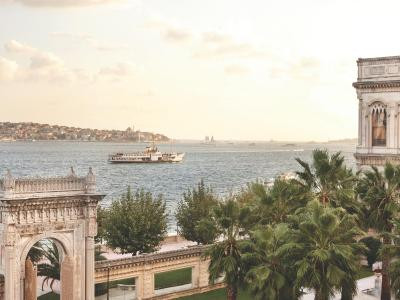 چراغان پالاس کمپینسکی استانبول