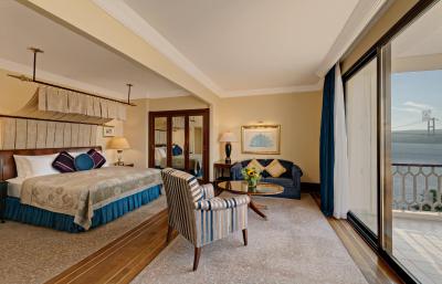 چراغان پالاس کمپینسکی استانبول