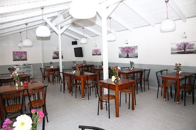 هاپی دز استودیز