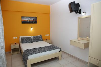 هاپی دز استودیز