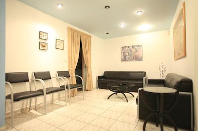 هاپی دز استودیز