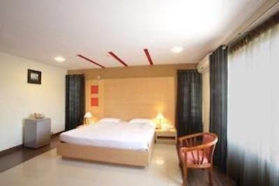 اُرینتال سویتز لادی کورزن راد