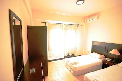 فلرا سافیر هتل