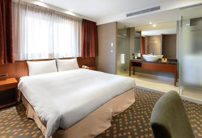 اُرانج-لینسن تیپی