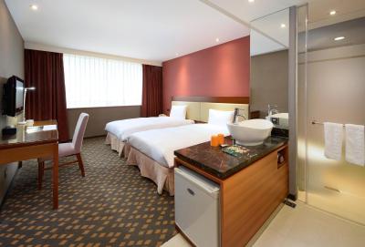 اُرانج-لینسن تیپی