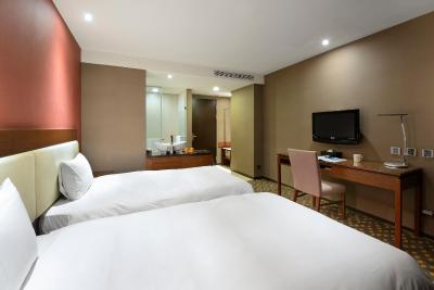 اُرانج-لینسن تیپی