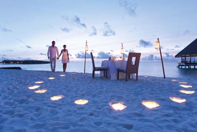 کنستانس موفوشی مالدیو