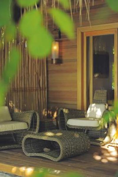 کنستانس موفوشی مالدیو