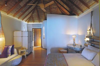 کنستانس موفوشی مالدیو