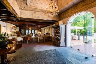 د لانزراک هتل اند اسپا