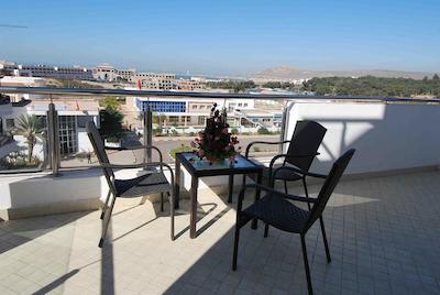 اپارت هتل فونتی بیچ