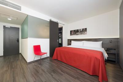 هتل برلین میت بای ملیا