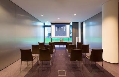 هتل برلین میت بای ملیا