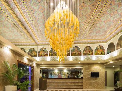 وستا ماوریا پالاس