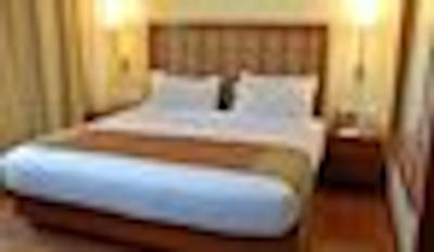 کامبی گلف ریزورت جامدولی