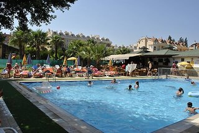 کلوب دنا مارماریز