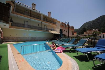 اُزلم اپارت 2