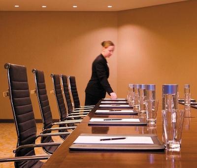 تریدرز هتل قریه ال بری