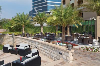 تریدرز هتل قریه ال بری