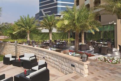 تریدرز هتل قریه ال بری