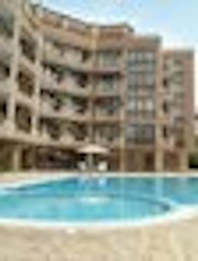 ساننی اسیا پالاس