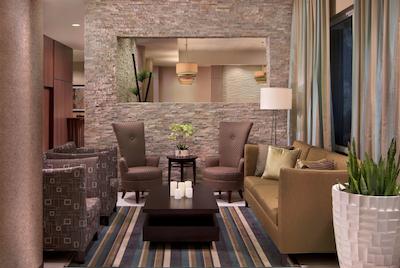 بست وسترن پرمیر میامی اینترنیشنال آیرپرت هتل اند سویتز