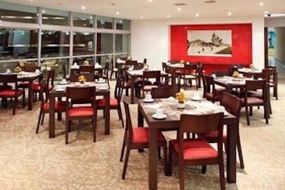 استلار اپارتامنتز مدلن