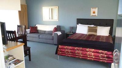 بلا توسانی اُن کندی