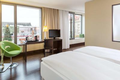 نه کالکشن درسدن آلتمارکت