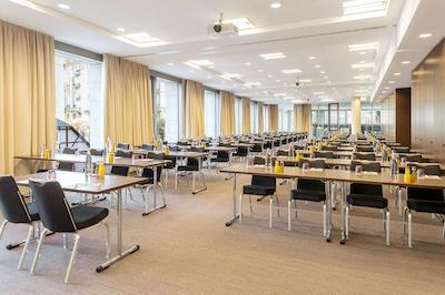 نه کالکشن درسدن آلتمارکت