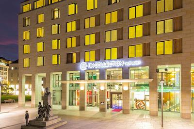 نه کالکشن درسدن آلتمارکت