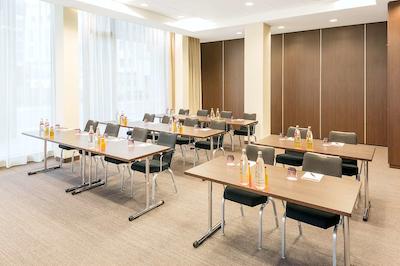 نه کالکشن درسدن آلتمارکت