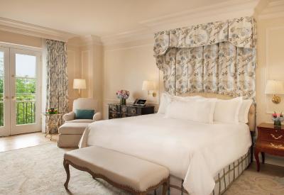 د پنینسولا بورلی هیلز