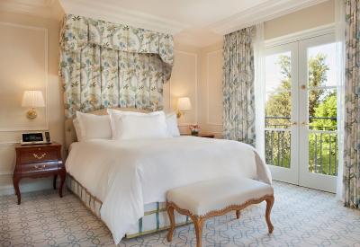 د پنینسولا بورلی هیلز