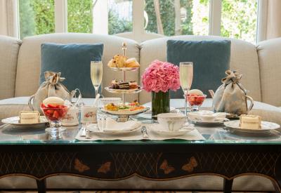 د پنینسولا بورلی هیلز