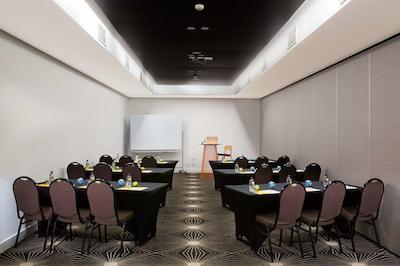 اتورا داندننگ