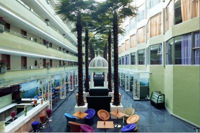 شانشوی ترندز هتل (شنزهن هواقیانگبی)