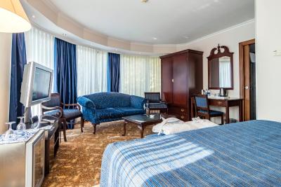 کاواکلیدره 2000