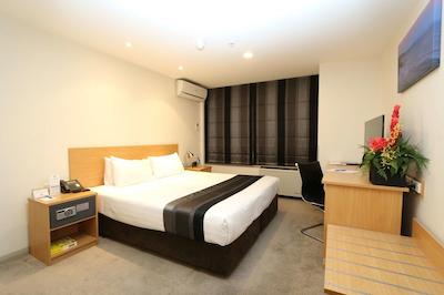 پرسیدنت هتل اوکلاند