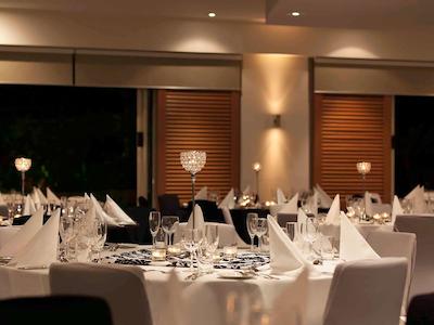 نوتل کیرنز اُاسیز ریزرت