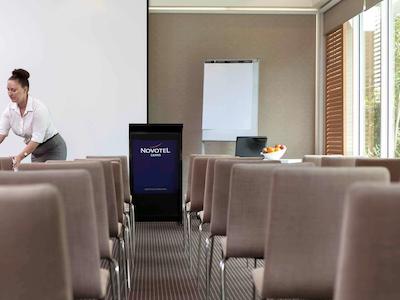 نوتل کیرنز اُاسیز ریزرت