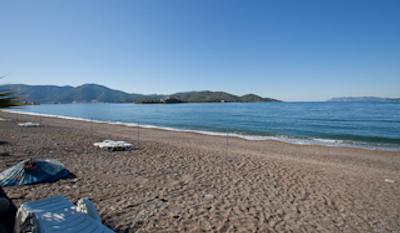 ماکری بیچ هتل