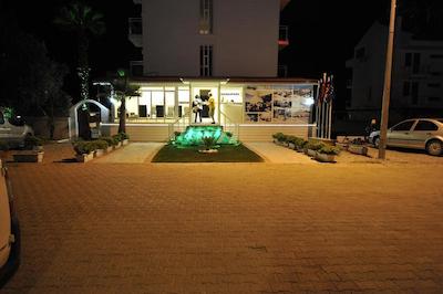 ماکری بیچ هتل