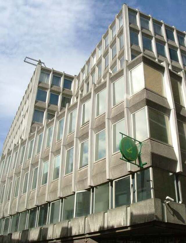 دیستل ترافالگار اسکوار