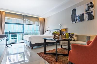 میتریا هتل سوخومویت 18-ای چاتریوم کالکشن