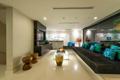 میتریا هتل سوخومویت 18-ای چاتریوم کالکشن