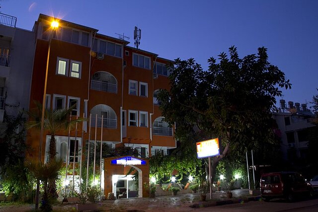 بدنسی