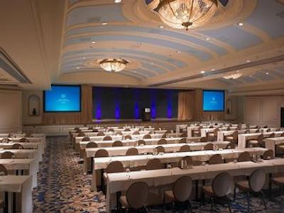 د وز گرانت آلوکسوری کالکشن هتل سان دیگو