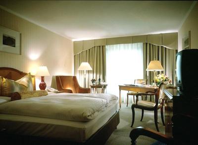 د وستین بلوو درسدن