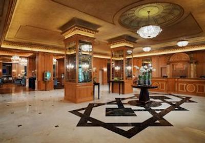 د وستین پالاس میلان